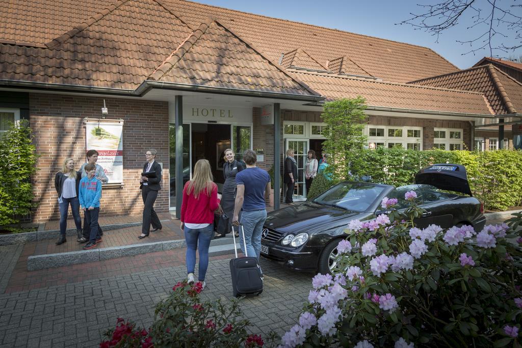 Residenz Hotel Zum Zollhaus Rastede Eksteriør billede