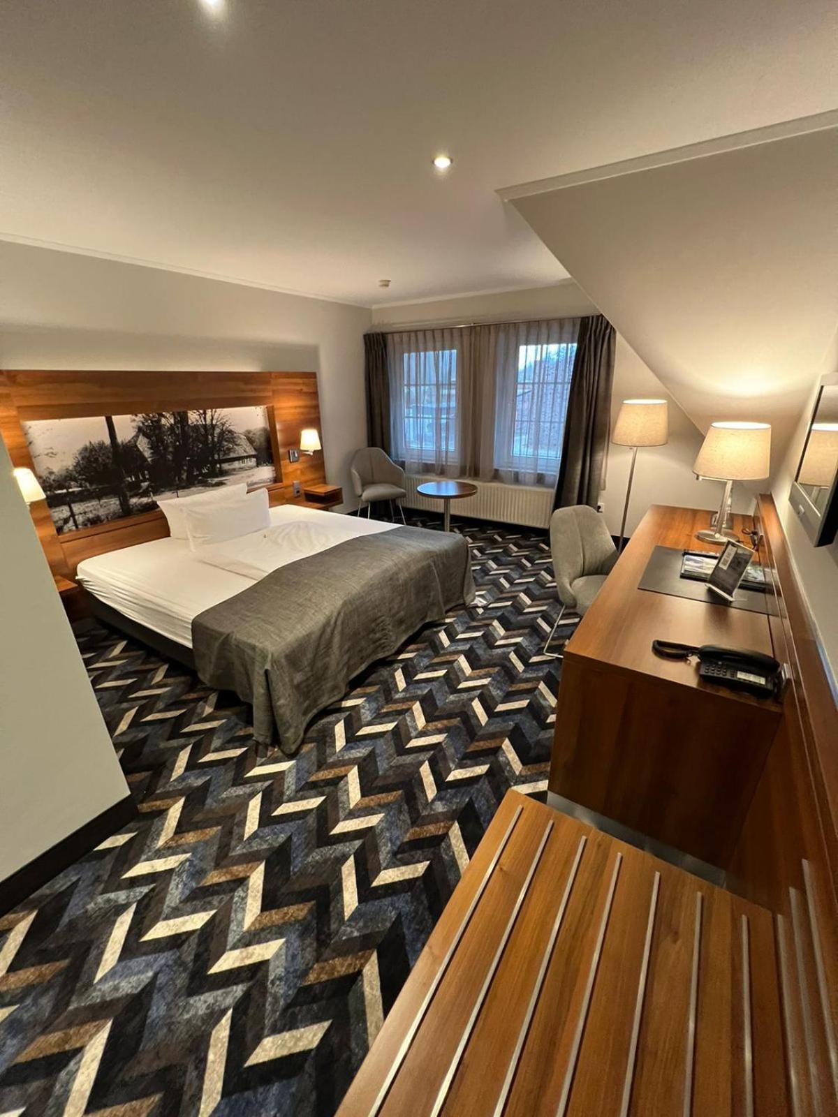 Residenz Hotel Zum Zollhaus Rastede Eksteriør billede