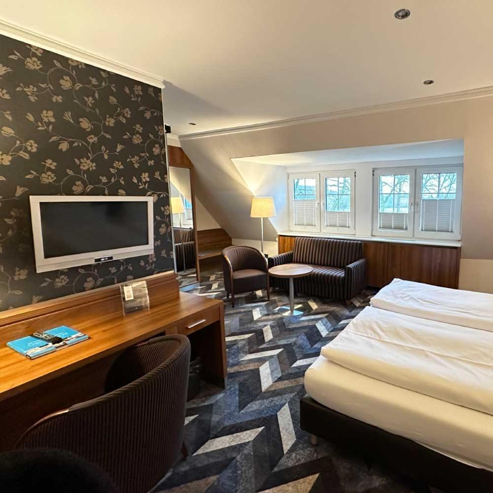 Residenz Hotel Zum Zollhaus Rastede Eksteriør billede